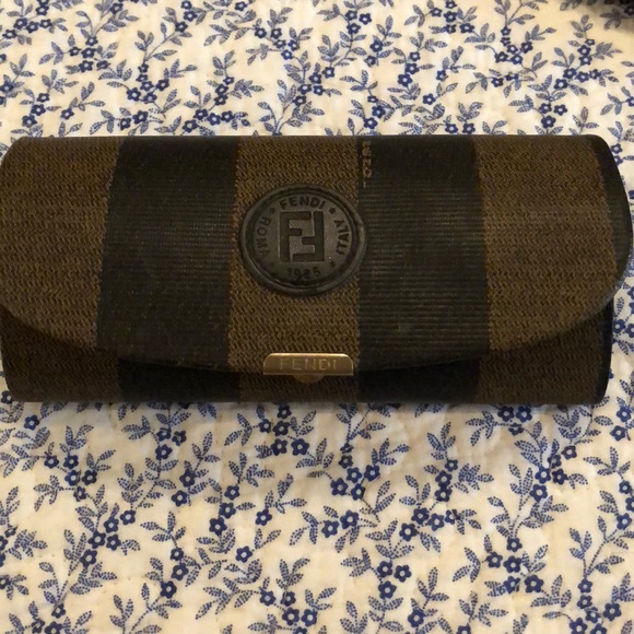 Fendi Accessories - Fendi eyeglass/sunglass case